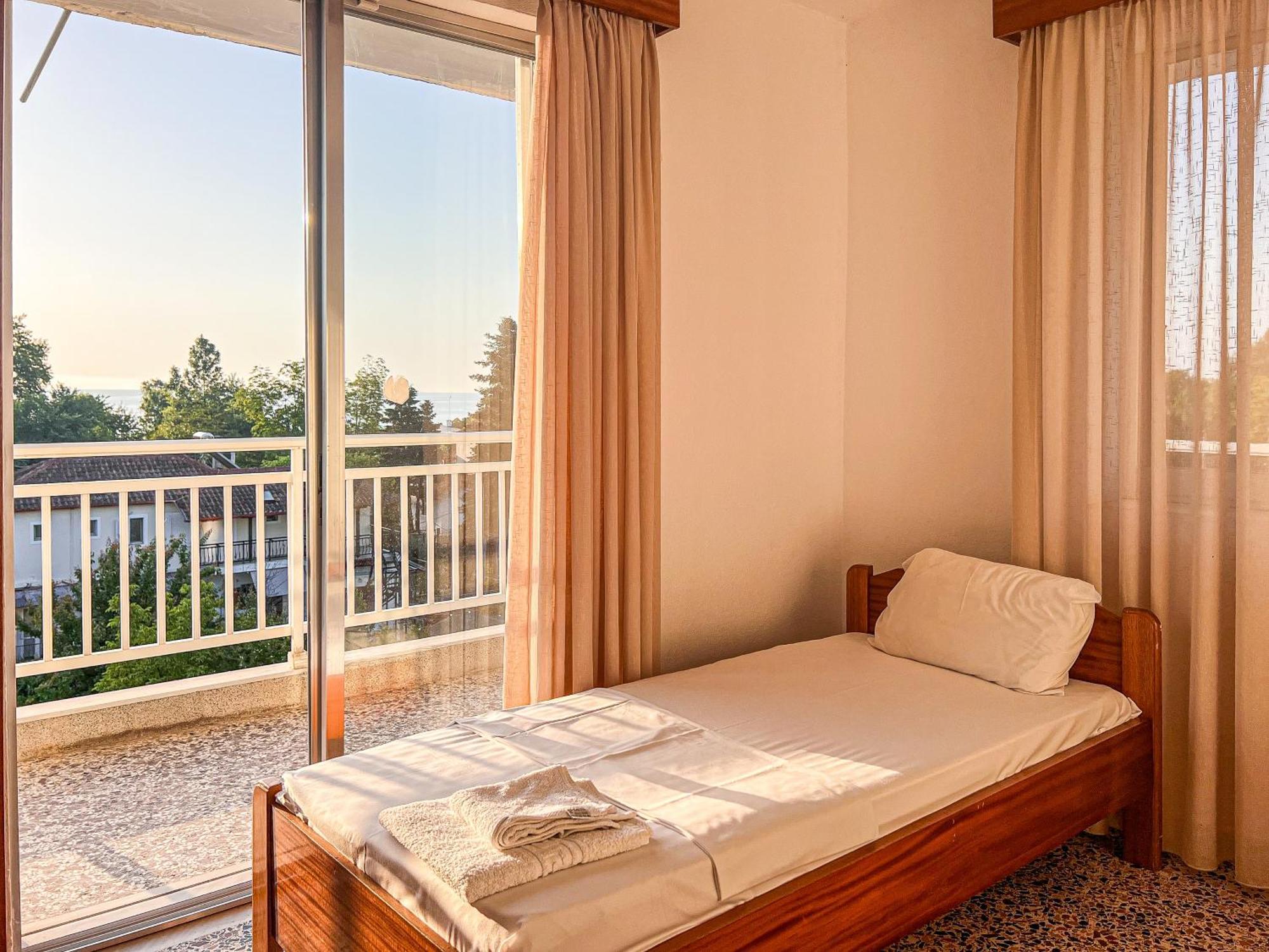 Prado Apartment Hotel Limin Litochorou Экстерьер фото