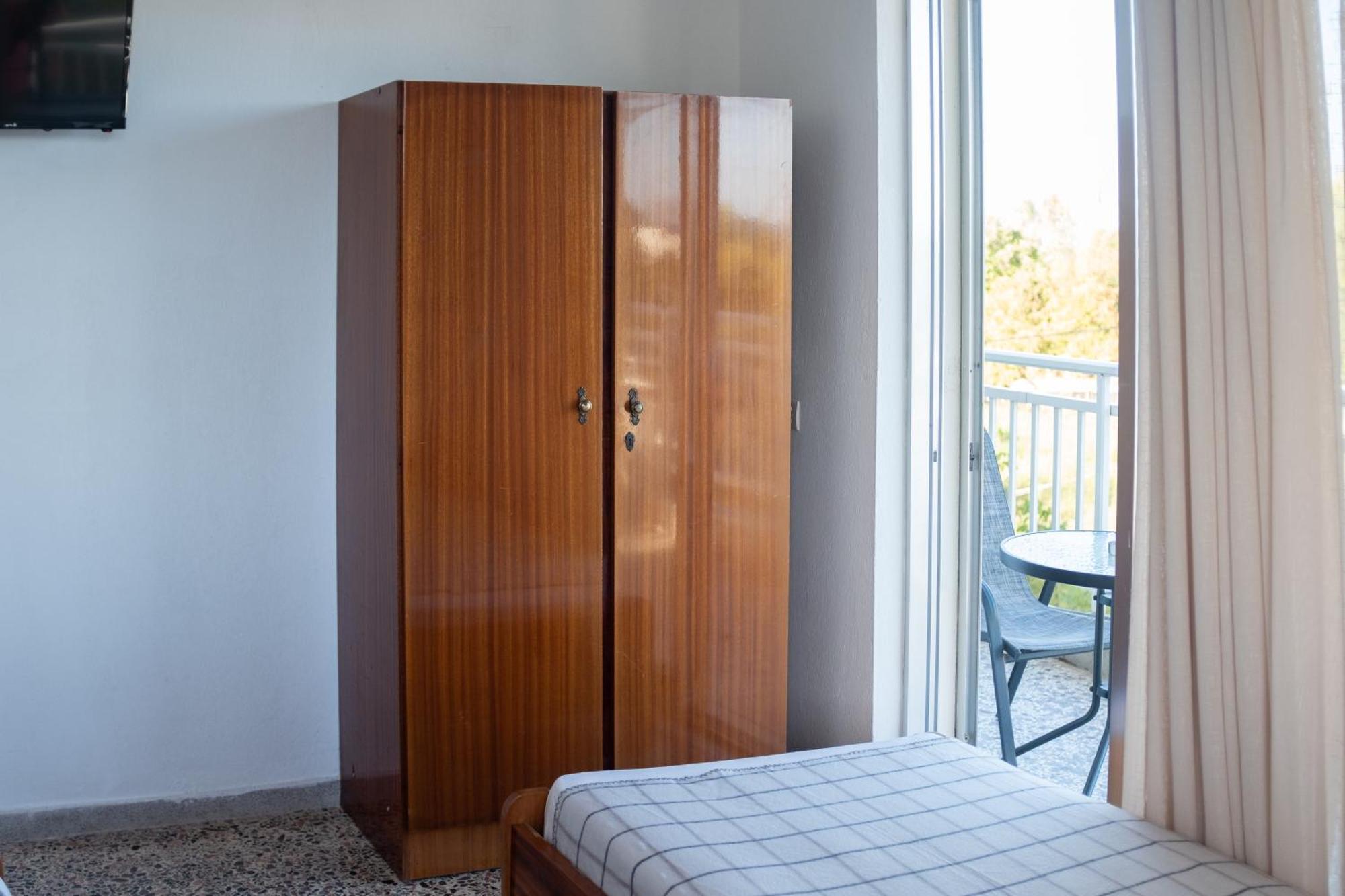 Prado Apartment Hotel Limin Litochorou Экстерьер фото